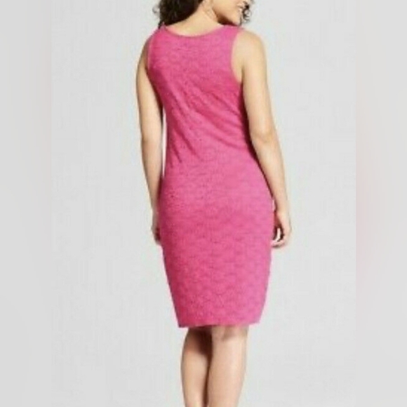 Ingrid & Isabel Maternity Lace Tank Dress - Picture 2 of 7